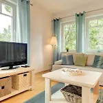 By The Sea Nadmorski With Balcony 300m From The By Renters Appartement